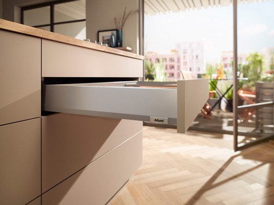 BLUM sada Merivobox, zásuvka M 500mm/70kg, světle šedá IG