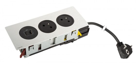 K- LEGRAND elektrická zásuvka Disq´In 2x 230V FR + 1x USB A+C, černá/nerez