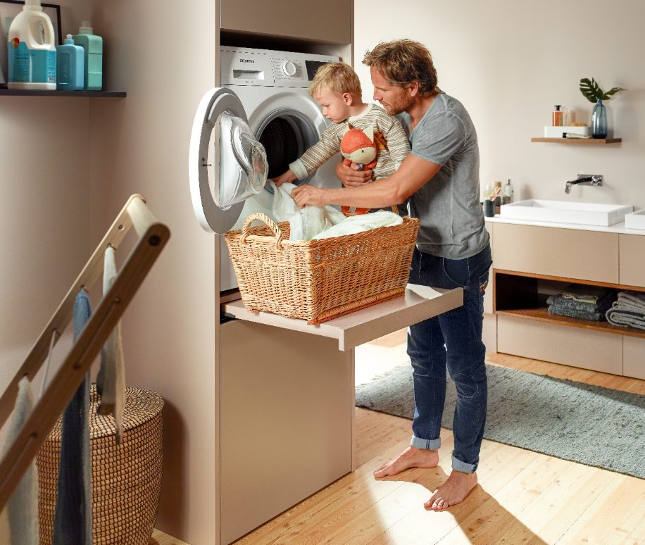 BLUM ZST.1089W synchro hřídel aretace policového výsuvu Movento+Tandem 1089mm