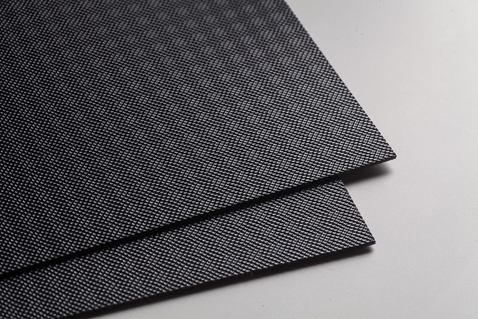 K-BLUM Legrabox F 500 mm/40 kg,černá,vrut+protiskl.podl. Kristall 60 (522x474)č.