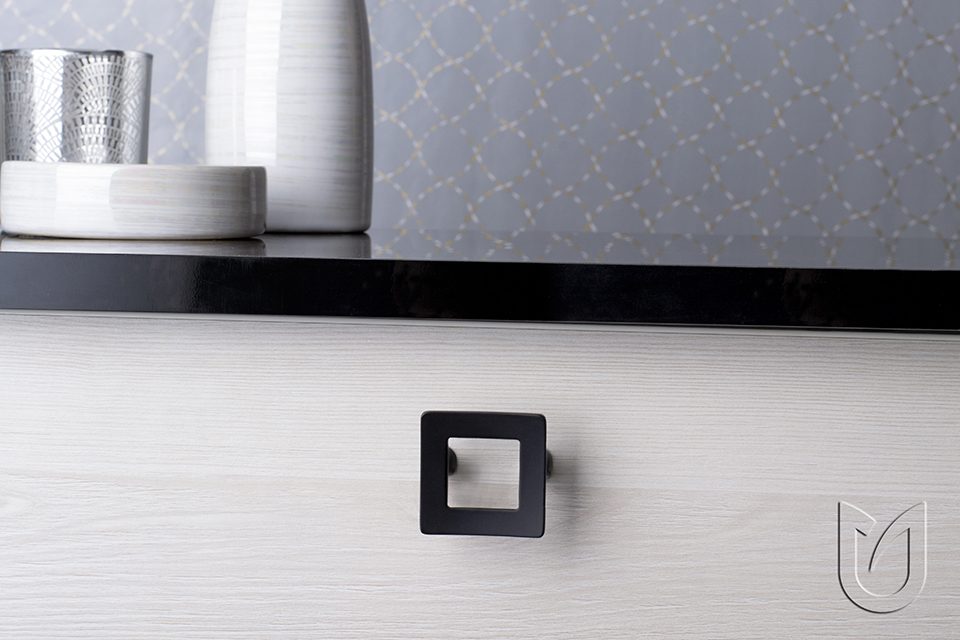 TULIP Knop Frame 32 černá matná