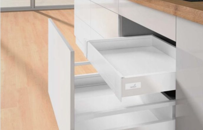 K-HETTICH InnoTech Atira, vnitřní, bílý, 420/70 50kg, P2Os