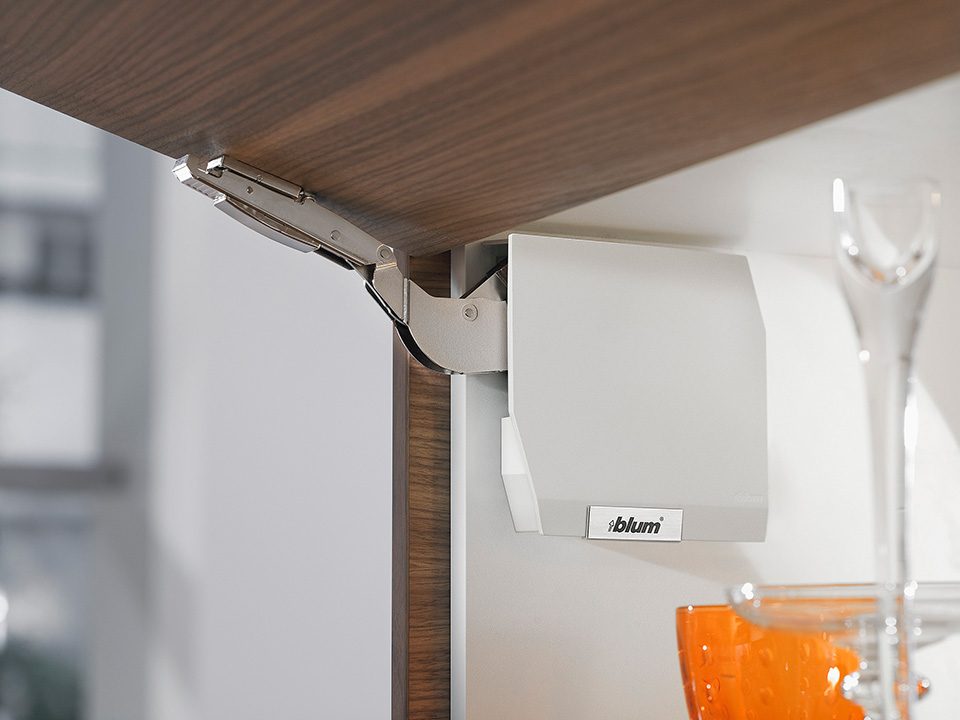 K-BLUM 20K2C00T Aventos HK-S výklop střední, Tip-on, bílá