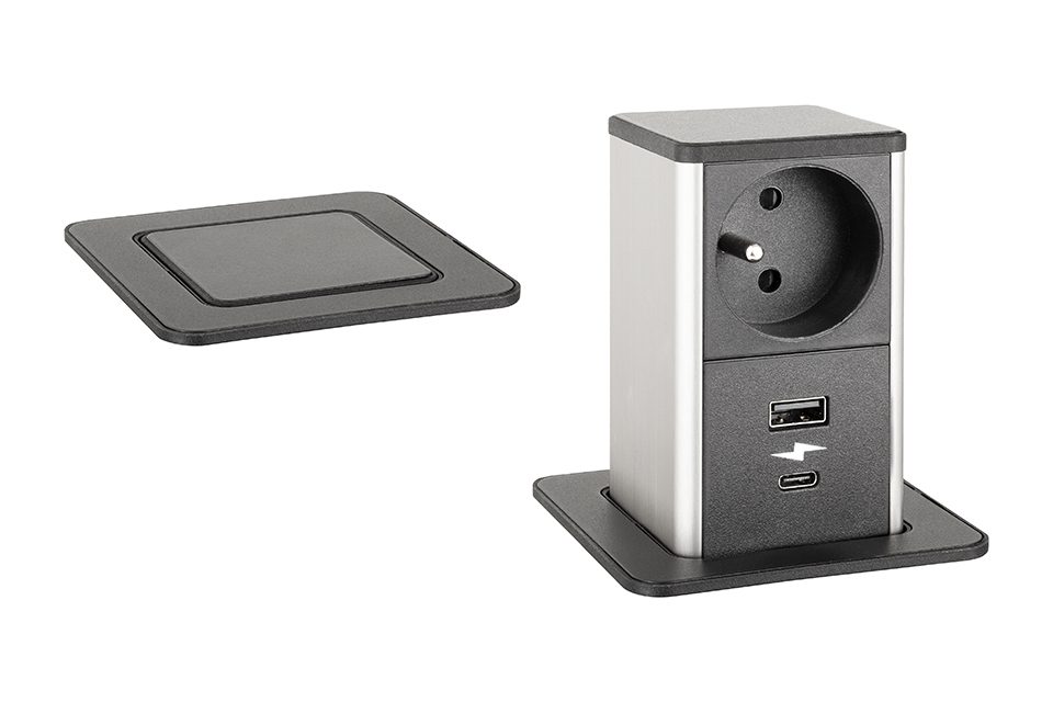 StrongPower PowerUp zásuvka, 1x230V, Francouzská, USB A+C nabíjecí, černá