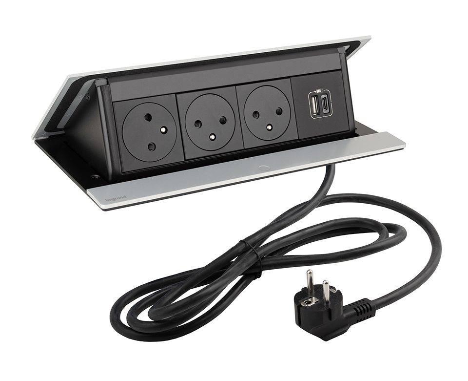 LEGRAND elektrická zásuvka PopUp, 3x 230V FR, 1x USB A+C, eloxovaný hliník