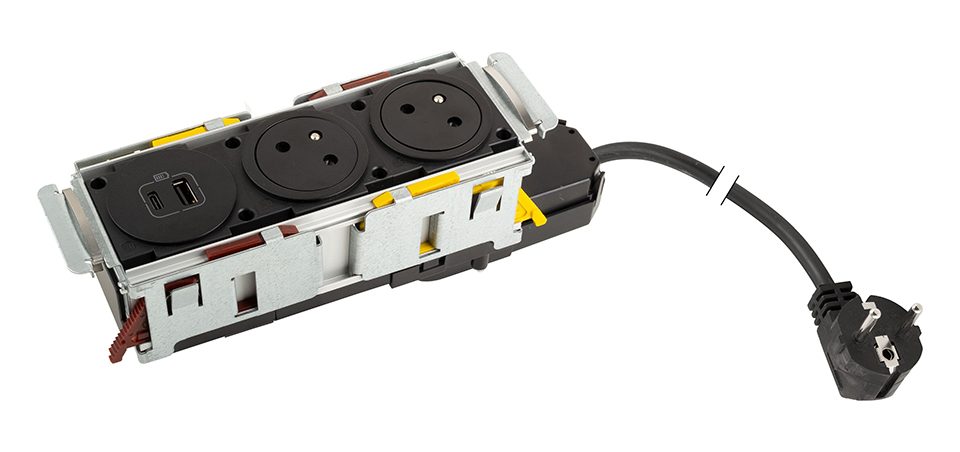 K- LEGRAND elektrická zásuvka Disq´In 2x 230V FR + 1x USB A+C, černá/nerez