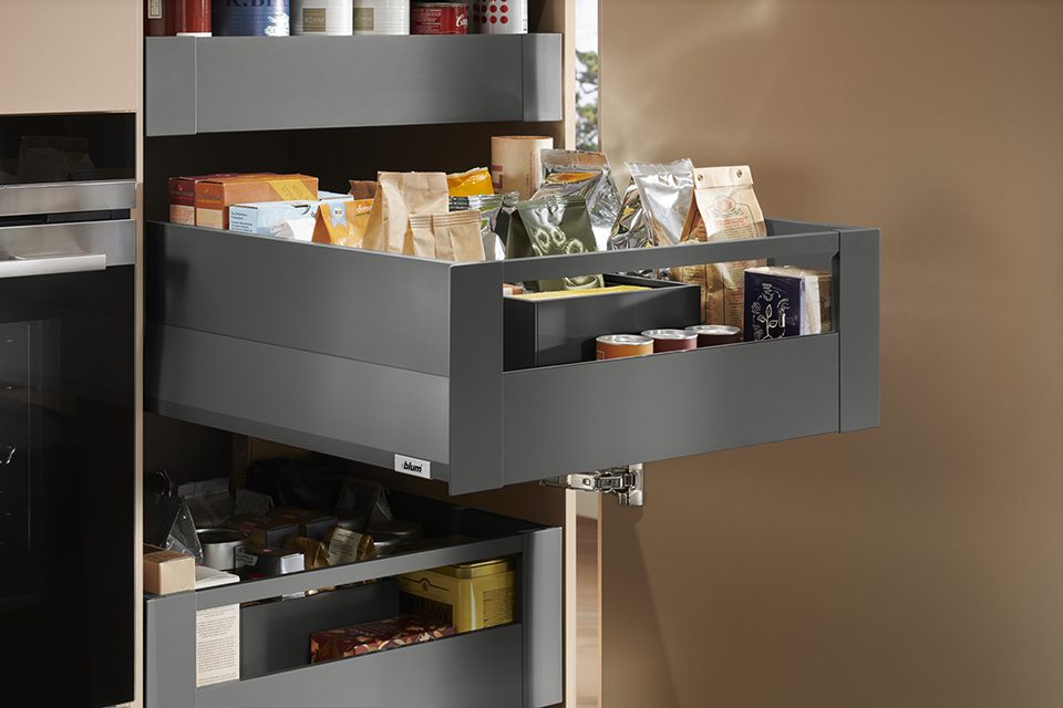 K-BLUM Merivobox, zásuvka E boxcap 600mm/40kg, tmavě šedá OG, vnitřní, reling