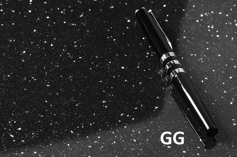 Pracovní deska K217 GG Bílá Andromeda LESK 4100/600/38