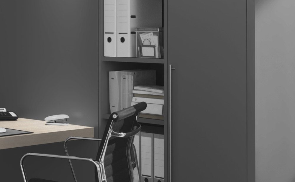 Laminát U960 ST9 Onyxově šedá 2800/1310/0,8