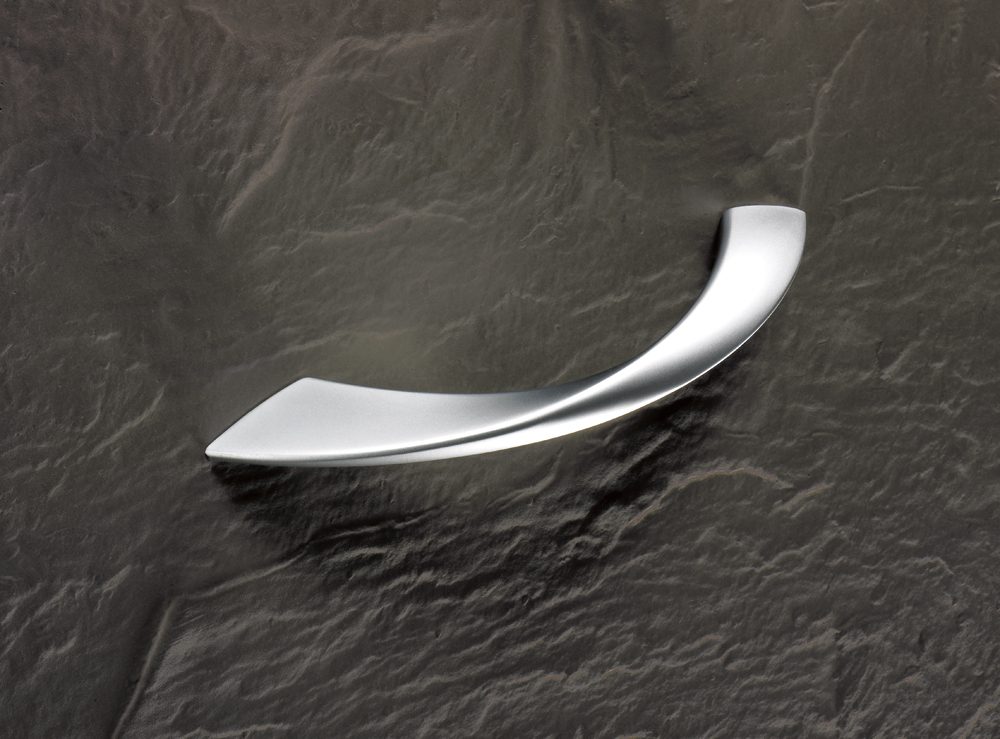 HETTICH 9112597 Úchytka Coria 128 chrom matný