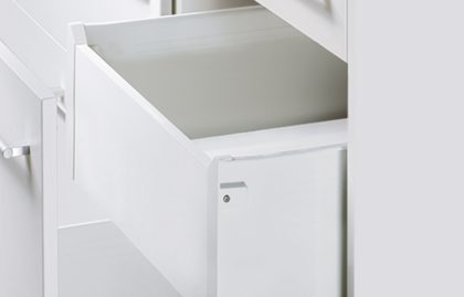 HETTICH 9127923 Multitech, zásuvka 214/500mm, bílá