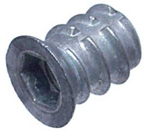 BU05 Matice závrtná s límcem M8x15mm