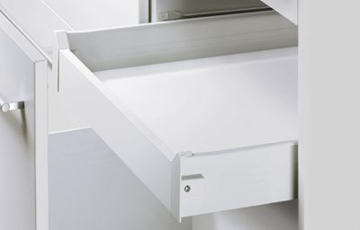 HETTICH 9127879 Multitech, zásuvka 86/350mm, bílá
