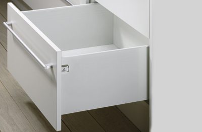 HETTICH 9127923 Multitech, zásuvka 214/500mm, bílá