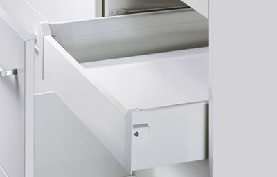 HETTICH 9127901 Multitech, zásuvka 118/550mm, bílá