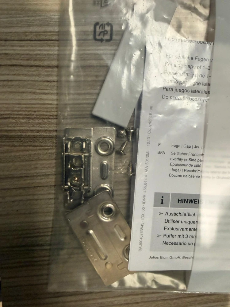 BLUM 175H3G00A Aventos HK-S, příchyt, alu, vrut