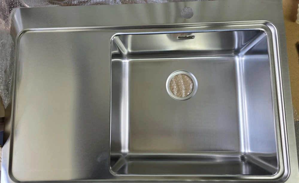 StrongSinks S3 Dřez Nida 787 787x520mm odkap vlevo nerez